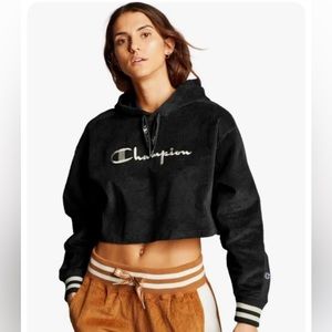 Champion Reverse Weave Crop Corduroy Hoodie. Black. Size Small